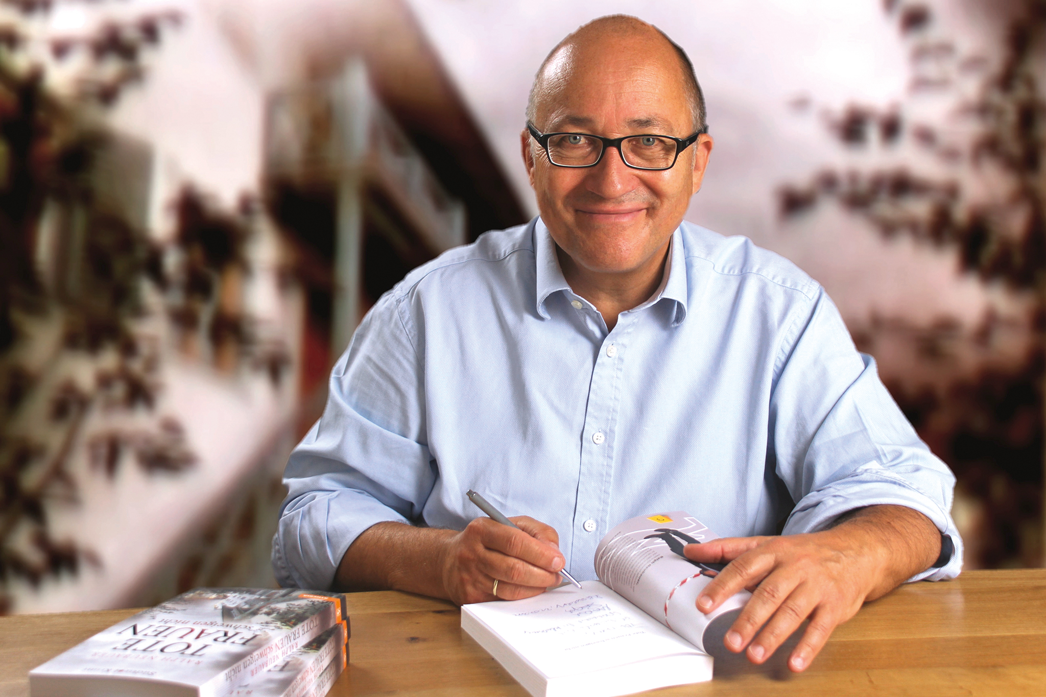 9788868397180_autorenbild_01 9788868397180_autorenbild_01.jpg