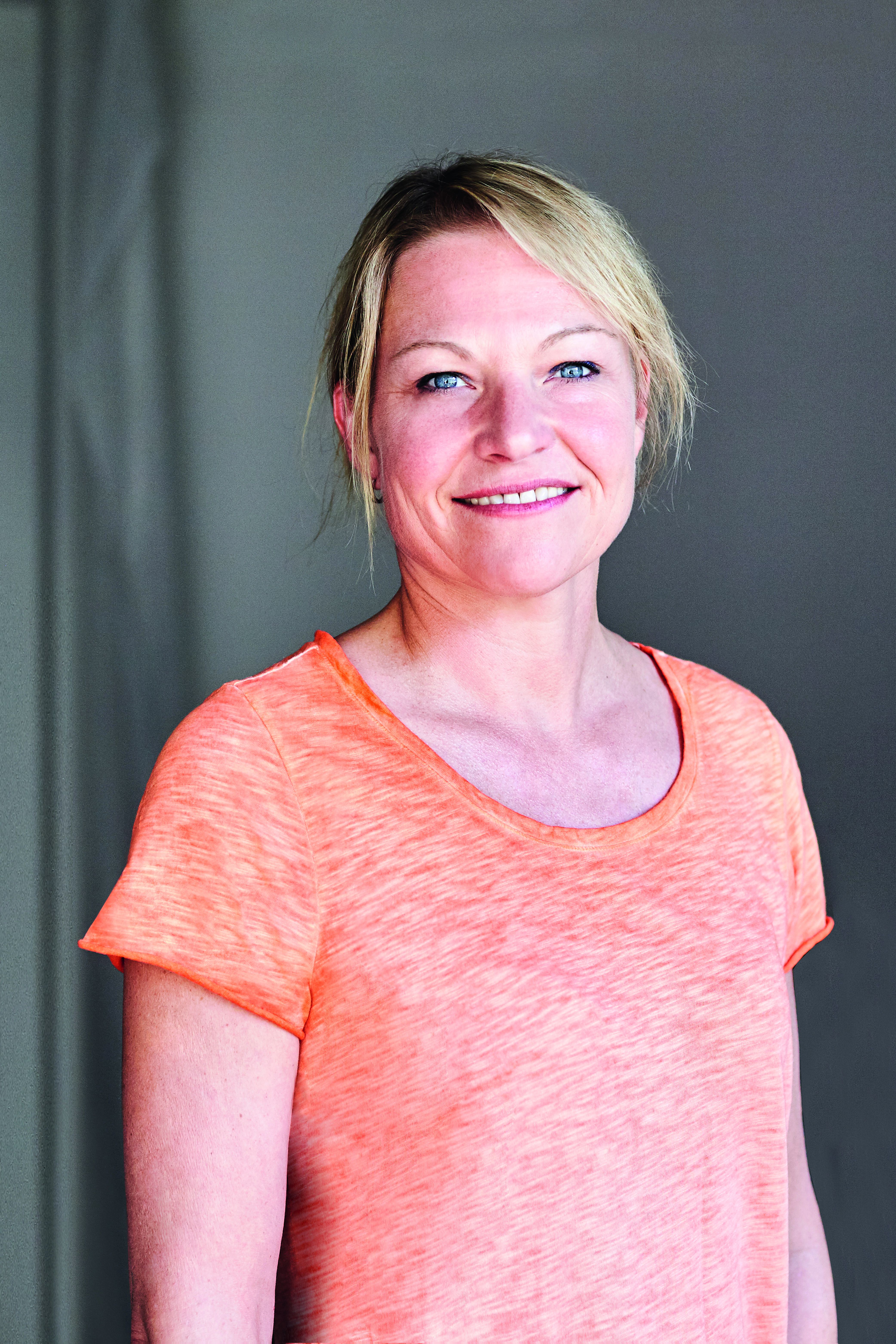 9783742317735_autorenbild_01 9783742317735_autorenbild_01.jpg