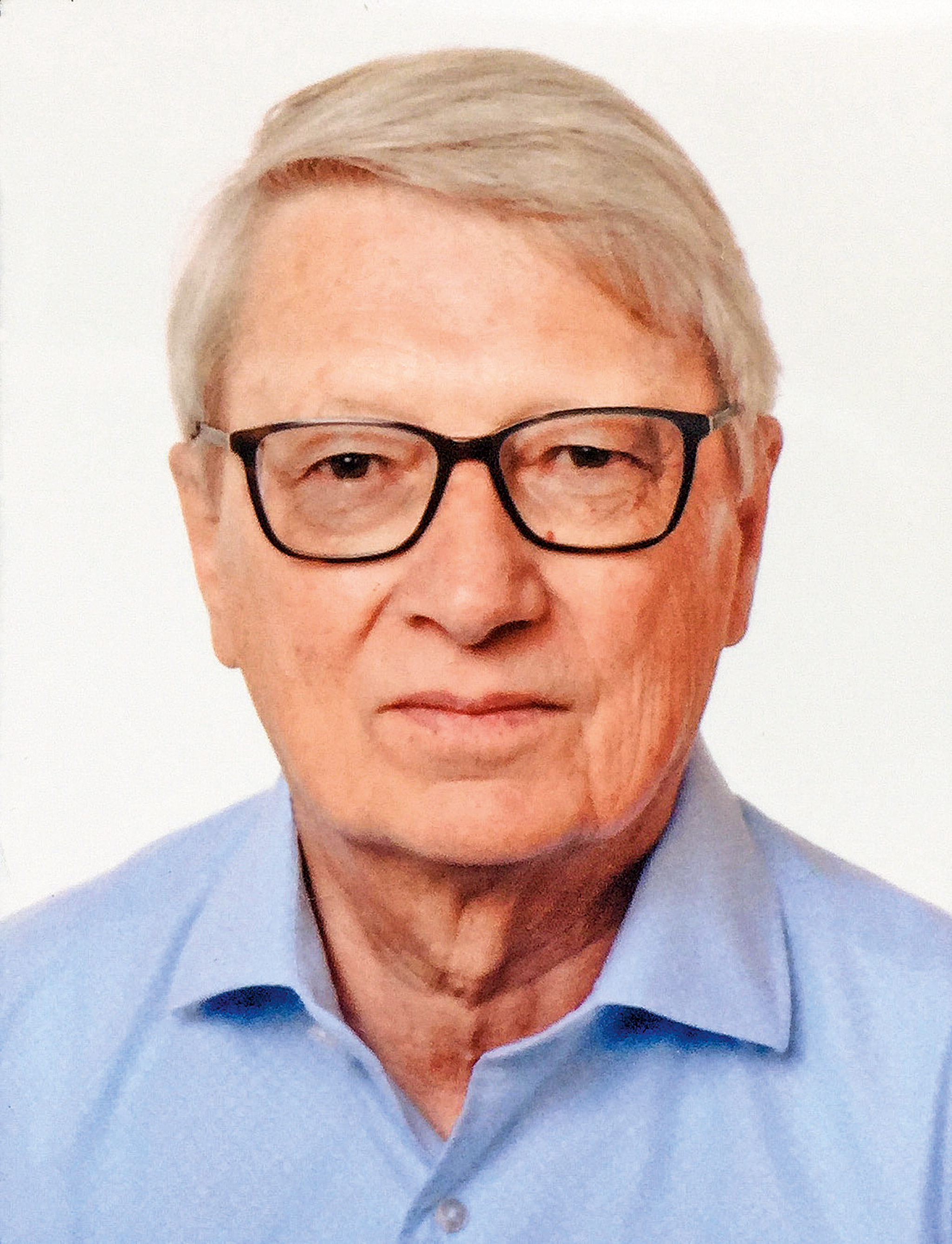 9788868398613_autorenbild_01 9788868398613_autorenbild_01.jpg