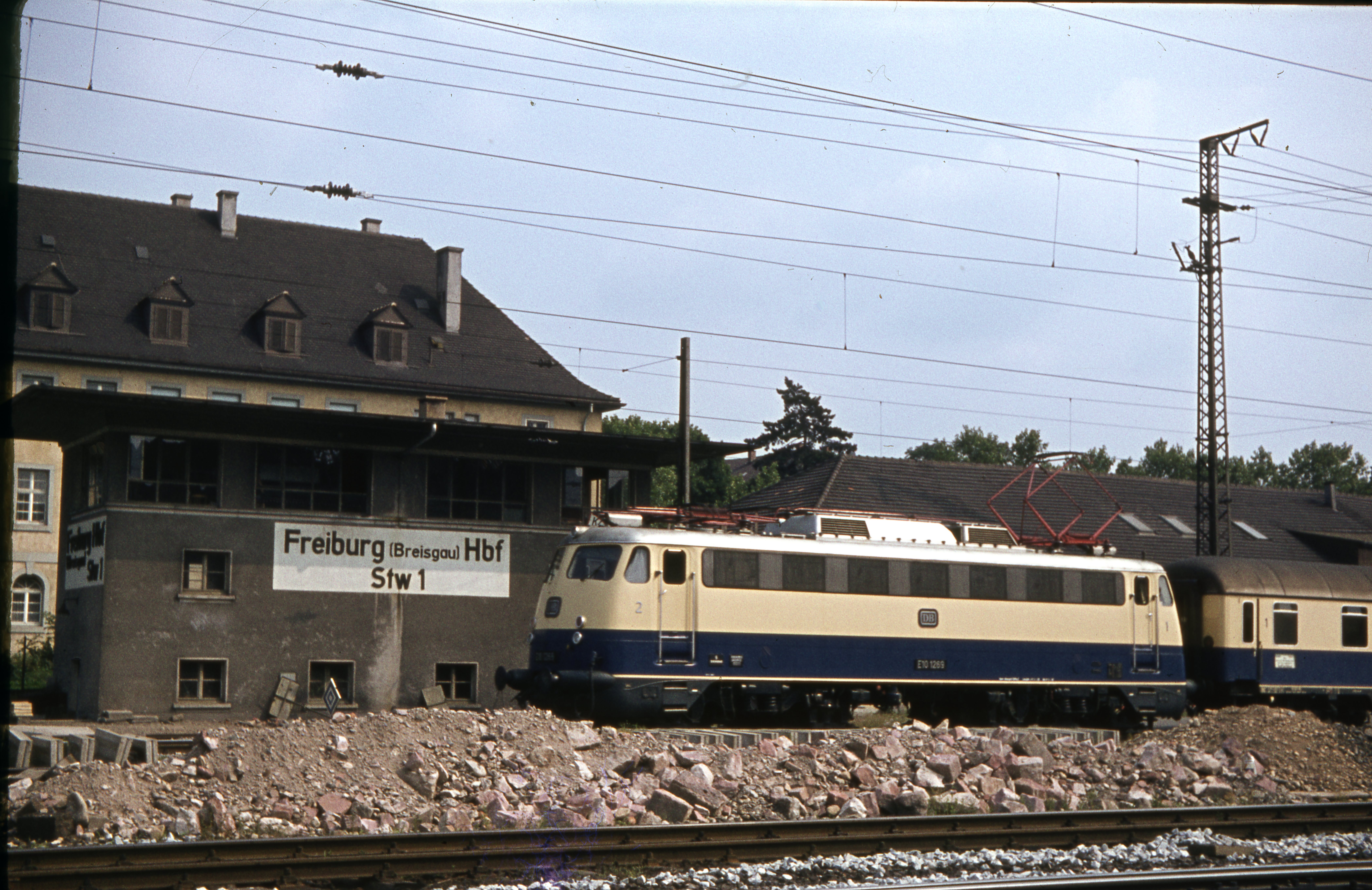 9783613717039_innenansicht_02.jpg