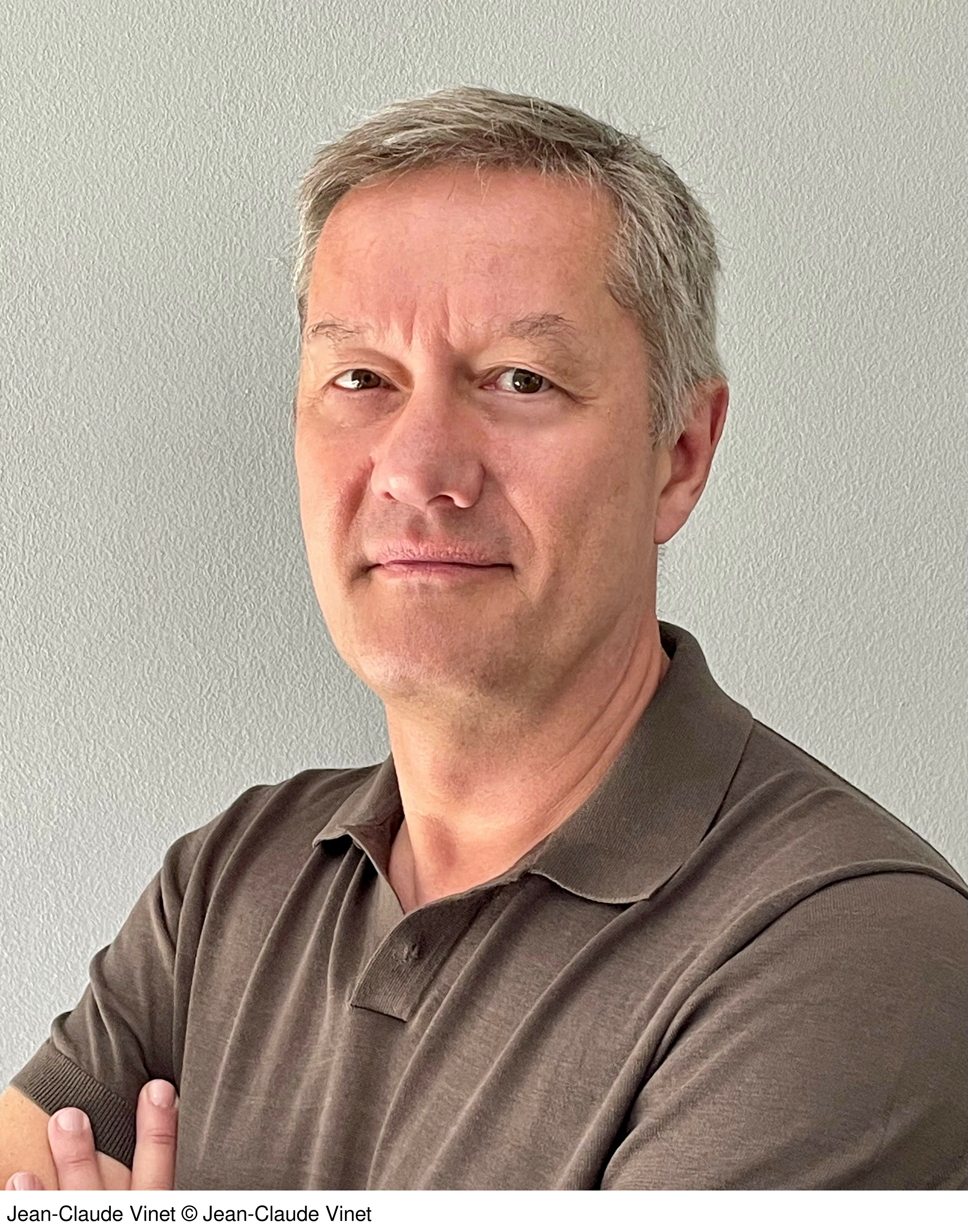 9783757700751_autorenbild_01.jpg