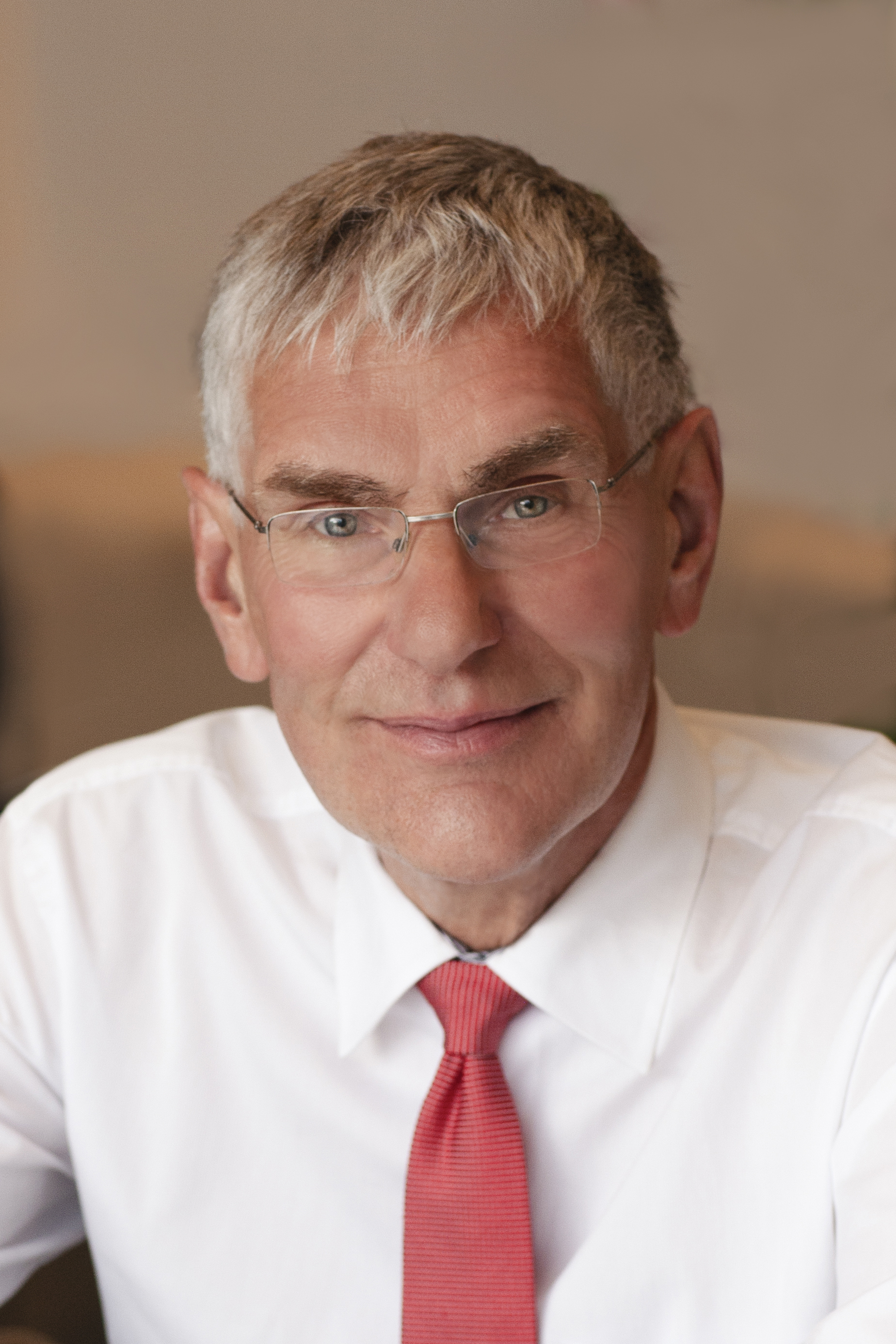 9783775161688_autorenbild_01 9783775161688_autorenbild_01.jpg