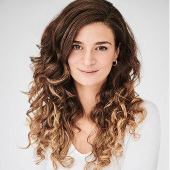 9783742320254_autorenbild_01 9783742320254_autorenbild_01.jpg