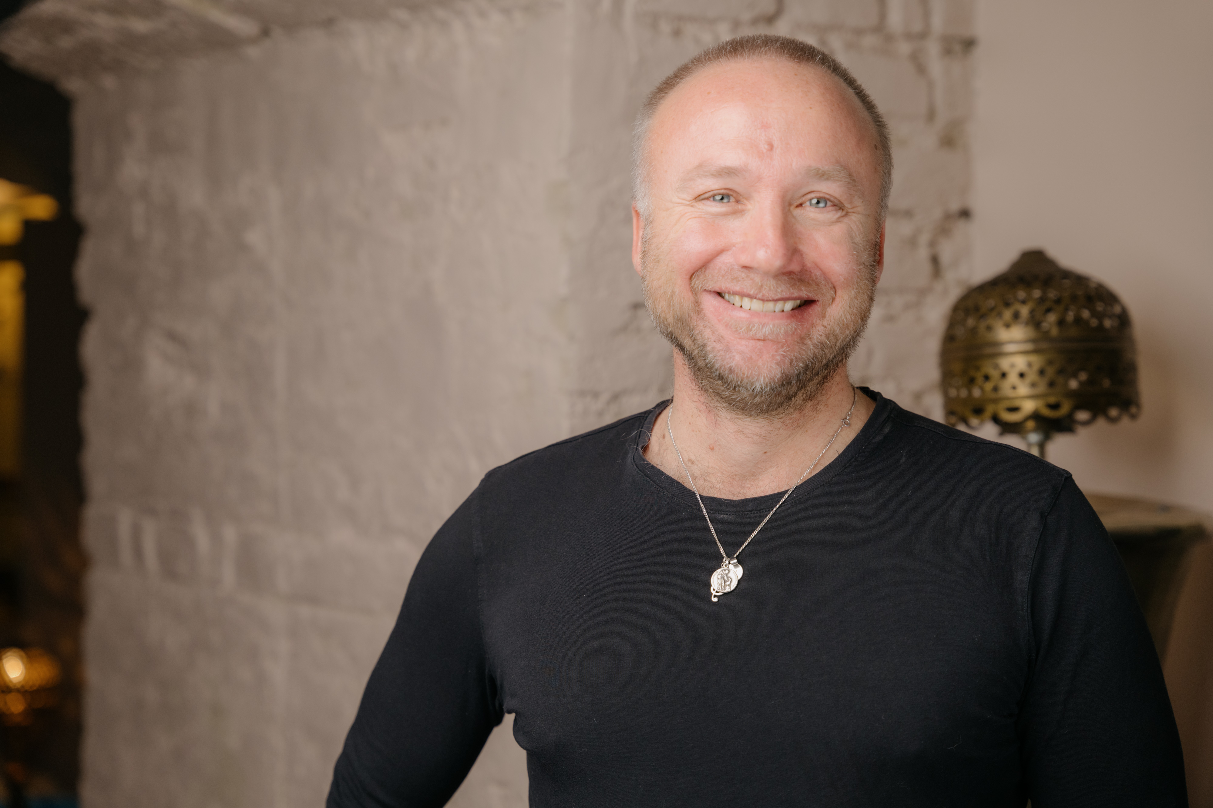 9783708808451_autorenbild_01 9783708808451_autorenbild_01.jpg