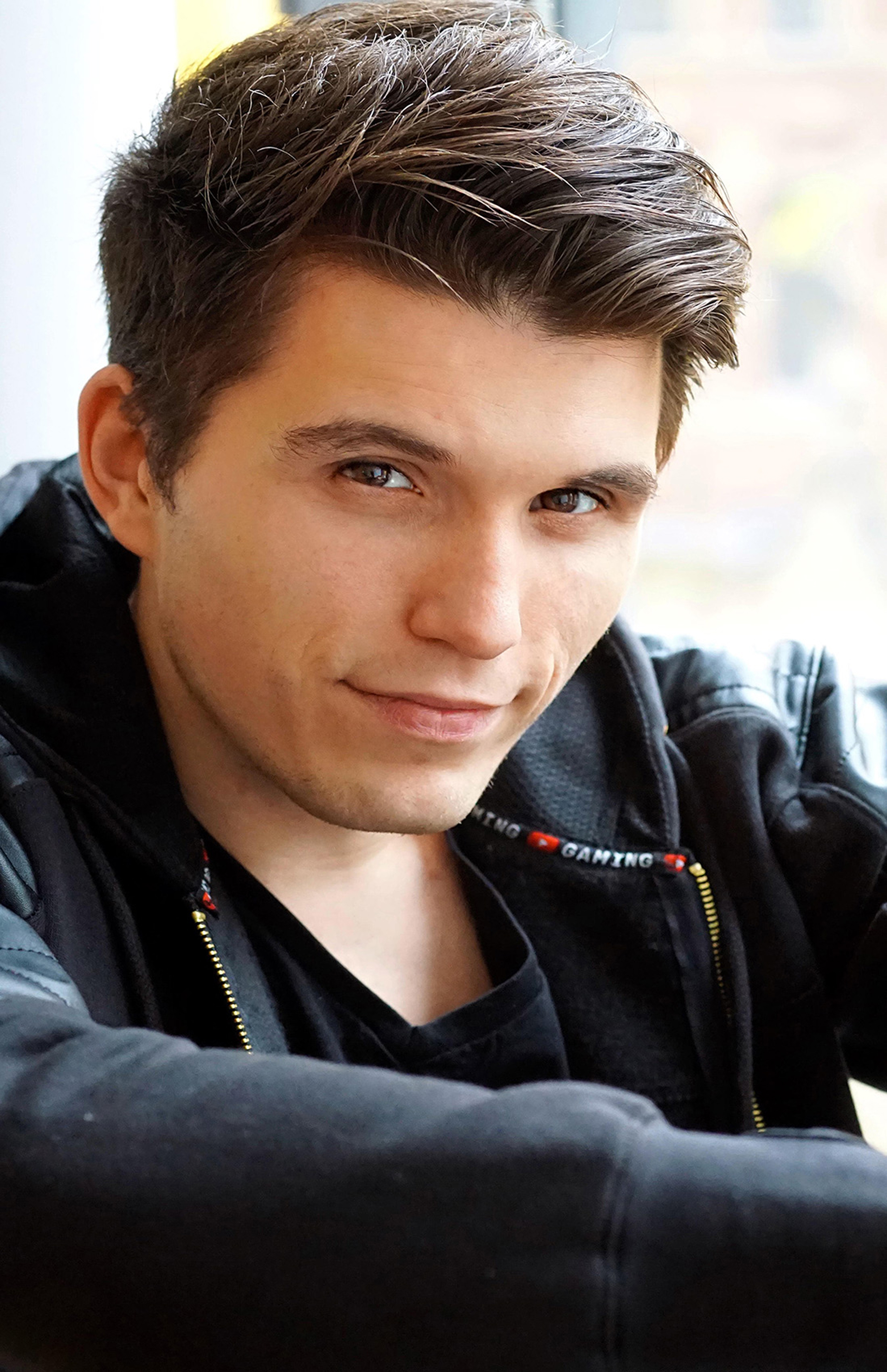 9783960963554_autorenbild_01 9783960963554_autorenbild_01.jpg